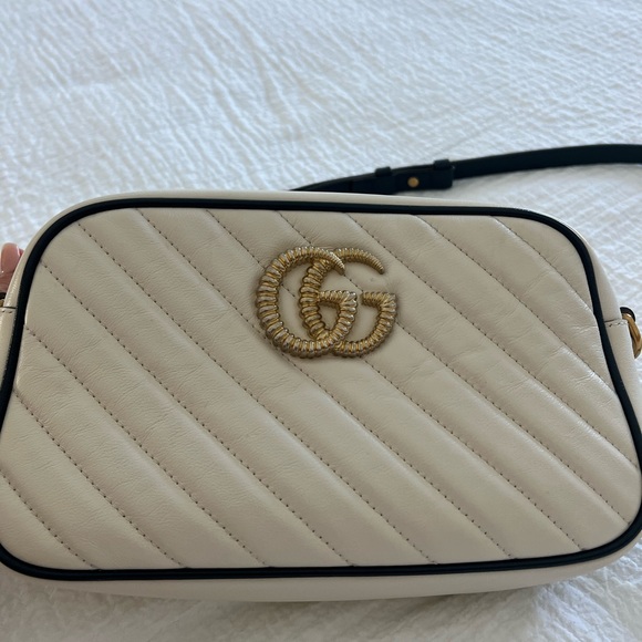Authentic Gucci Mormont 2 Azalea crossbody white and blue - Picture 3 of 4